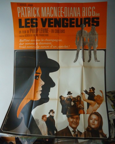 The avengers chapeau melon - avengers/chapeau, et
