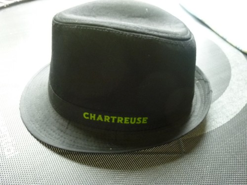 Rare chapeau melon liqueur
